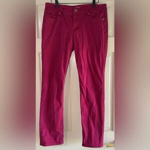 Ann Taylor Loft Women's Size 29/8 Maroon Jeans Curvy Straight Leg Zip 5 pockets
